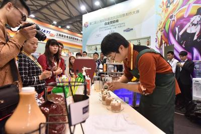 2015上海國際潮流飲品創意制作大賽選手比賽現場