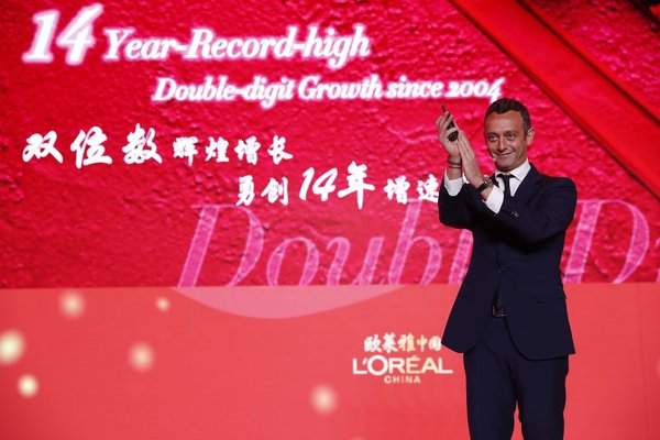 歐萊雅中國首席執行官斯鉑涵先生宣布歐萊雅中國在2018創下十四年來最高的兩位數巔峰增速