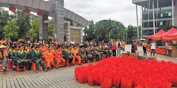 五一勞動節，李錦記向415名城市美容師送慰問