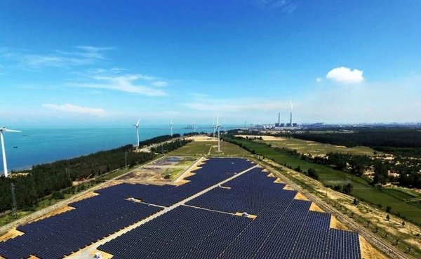 華能東方光伏電站運行三年，智能化效果顯著