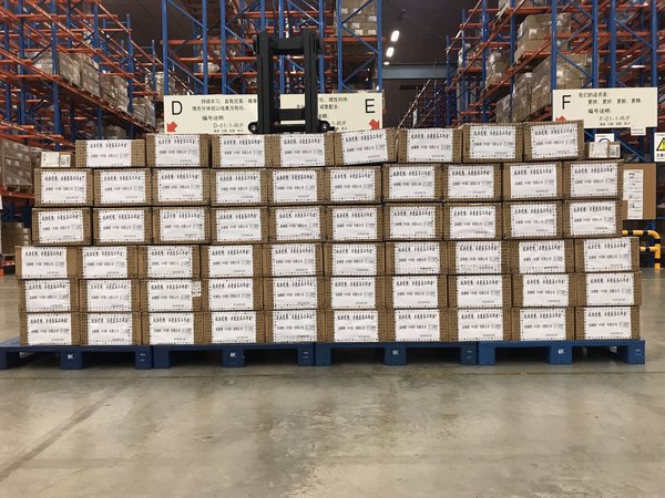 捐贈物資打包后?，等待進入運送至一線醫療機構