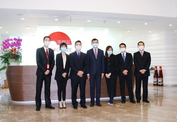 守望相助 共謀發展 上海徐匯海聯會領導走訪李錦記大廈